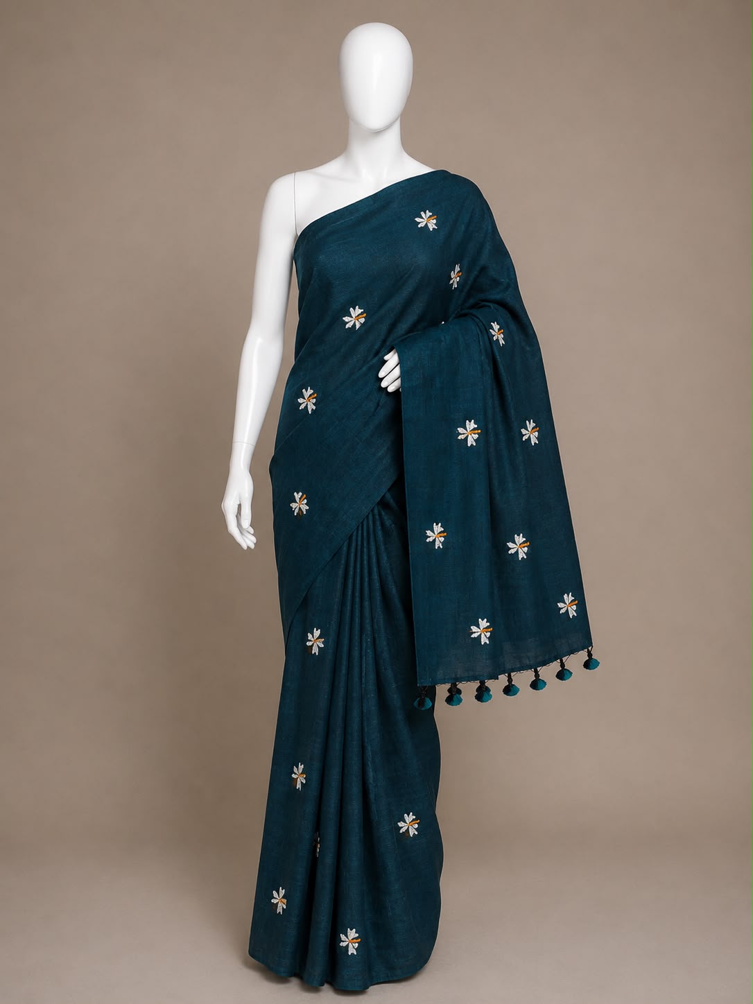Pavizhamalli Khadi Cotton Saree with Thread Work & Tassel Pallu